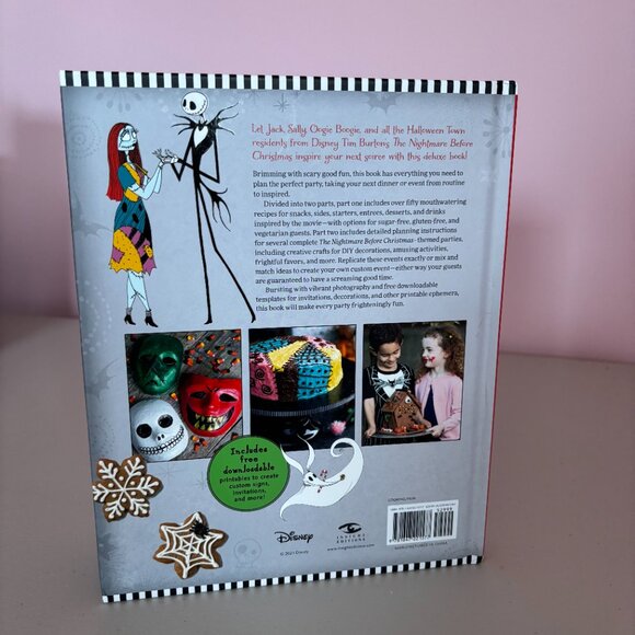 The Nightmare Before Christmas Official Cookbook - Picture 2 of 7